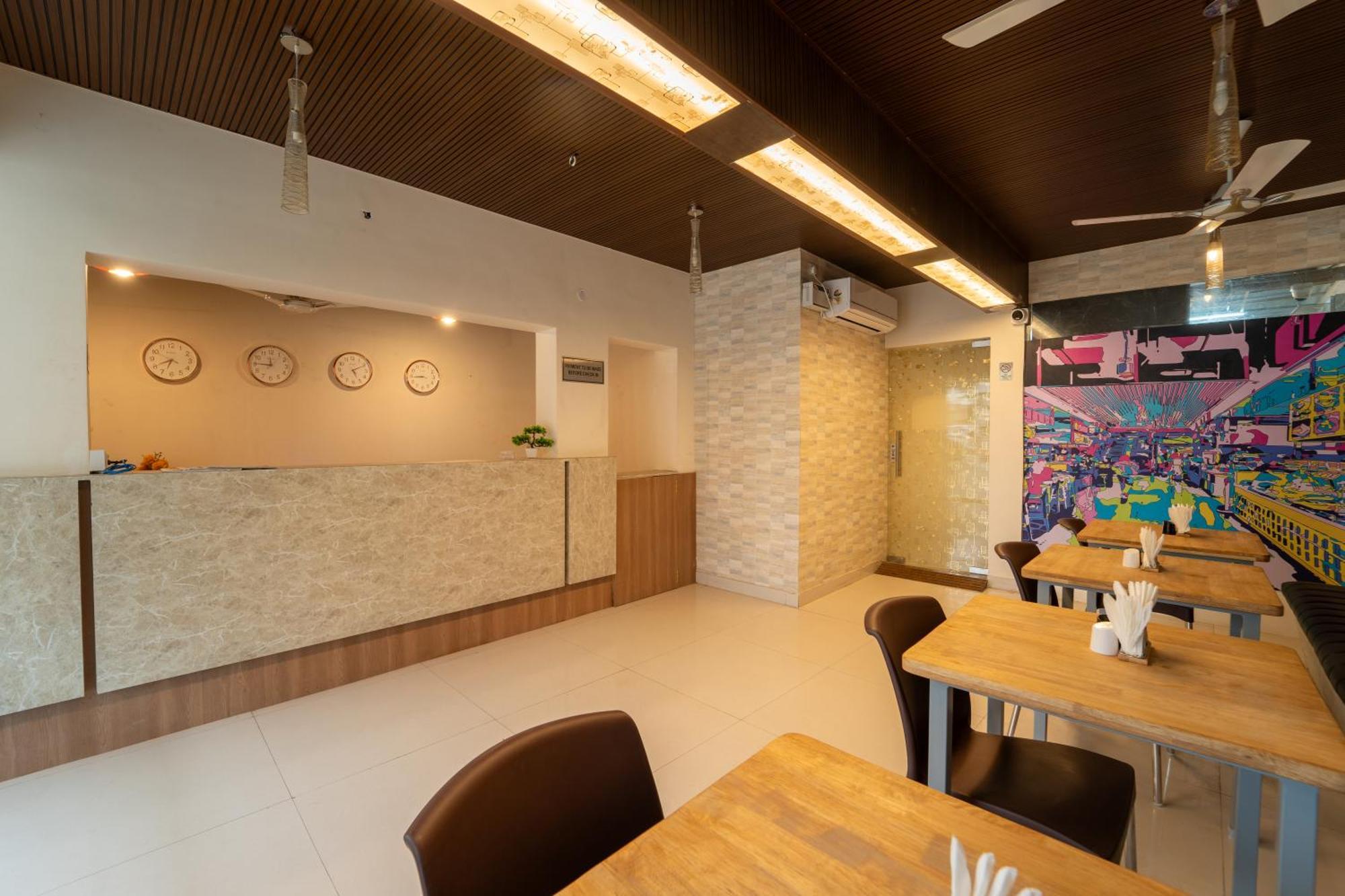 Seasons Suites - Hbr بنغالور المظهر الخارجي الصورة